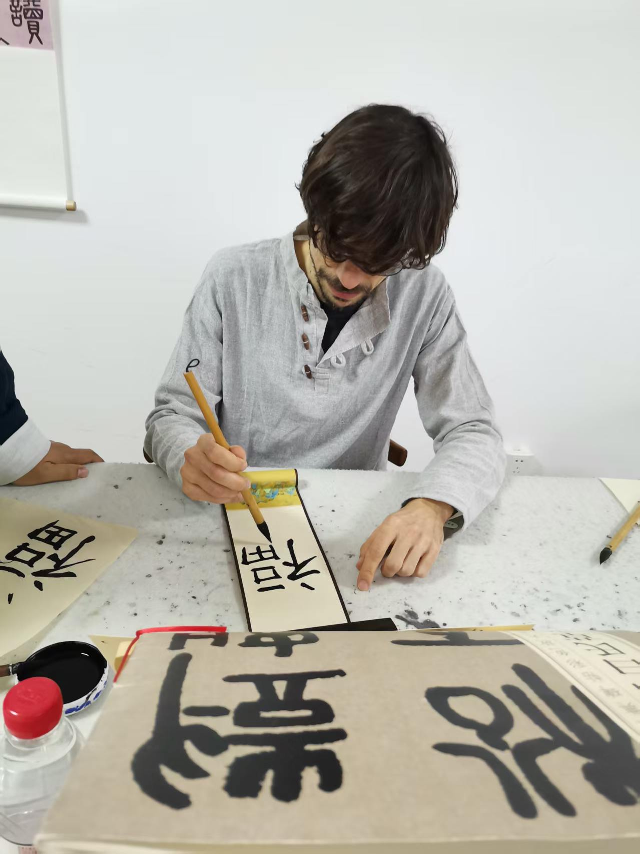 Calligraphy Experience: The Joy of Ink and Brush in Beijing